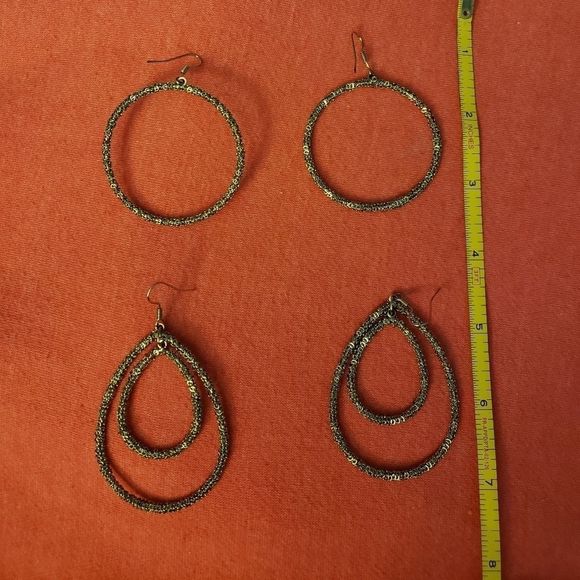2 Pairs of Most Likely Silver Large Mesh Earrings - Picture 6 of 6